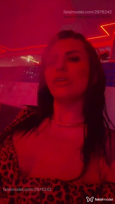 Acompanhante mulher morena (o) de olhos castanhos em São Paulo - Melissa Guedes