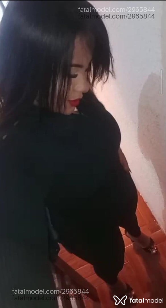 Acompanhante mulher morena (o) de olhos pretos em Caraguatatuba - Sasha Avellar