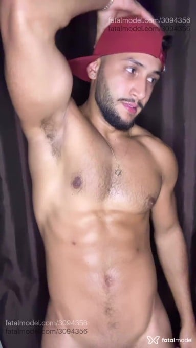 Acompanhante homem morena (o) de olhos castanhos em São Paulo - Titanboy
