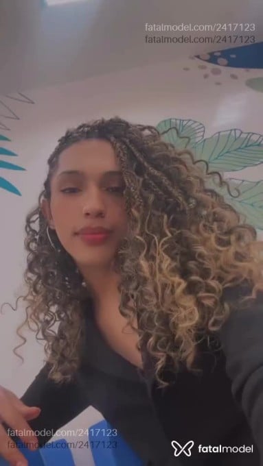 Acompanhante mulher trans morena (o) de olhos castanhos em Balneário Camboriú - Sophia
