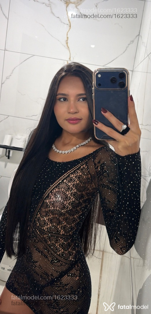 Acompanhante mulher com cabelo castanho de olhos castanhos - Gabriela Souza Acompanhante mulher com cabelo castanho de olhos castanhos - Gabriela Souza