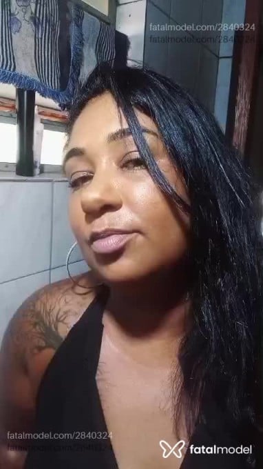 Acompanhante mulher morena (o) de olhos castanhos em Pimenta Acompanhante mulher morena (o) de olhos castanhos em Pimenta - Karol