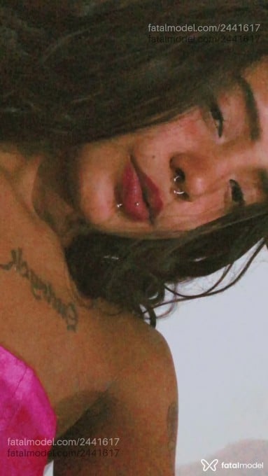 Acompanhante mulher morena (o) de olhos pretos em João Pinheiro Acompanhante mulher morena (o) de olhos pretos em João Pinheiro - Gabrielly