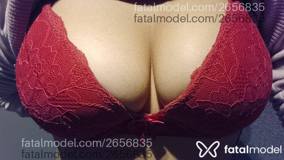 Acompanhante mulher morena (o) de olhos castanhos em Itajaí - Raissa
