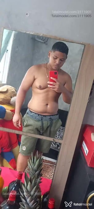 Acompanhante homem morena (o) de olhos pretos em Virtual - Delon
