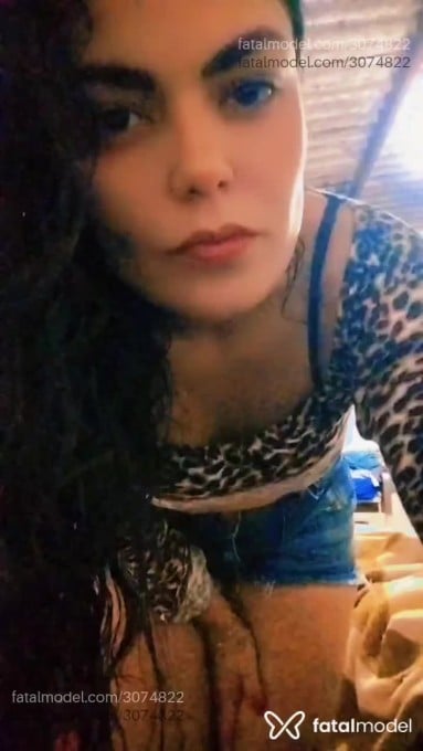 Acompanhante mulher com cabelo castanho de olhos pretos - Shayzinha Acompanhante mulher com cabelo castanho de olhos pretos - Shayzinha