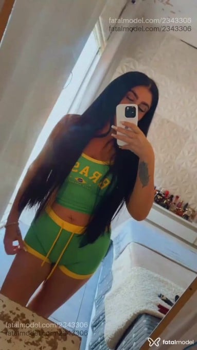 Acompanhante mulher morena (o) de olhos castanhos em Piracicaba Acompanhante mulher morena (o) de olhos castanhos em Piracicaba - Mariane