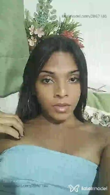 Acompanhante mulher trans com cabelo castanho de olhos castanhos em Piracicaba - Jheni