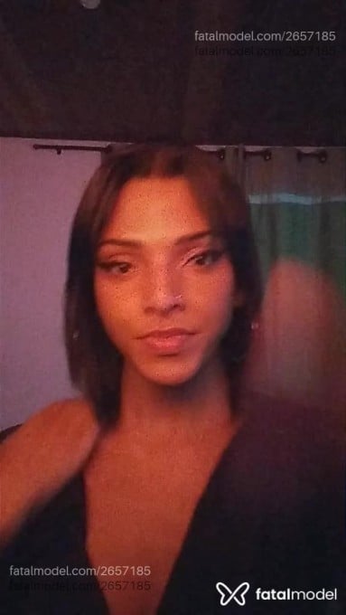 Acompanhante mulher trans com cabelo castanho de olhos castanhos em Piracicaba - Jheni