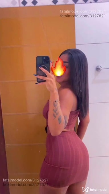 Acompanhante mulher com cabelo castanho de olhos castanhos em Capelinha - Aurora Xavier