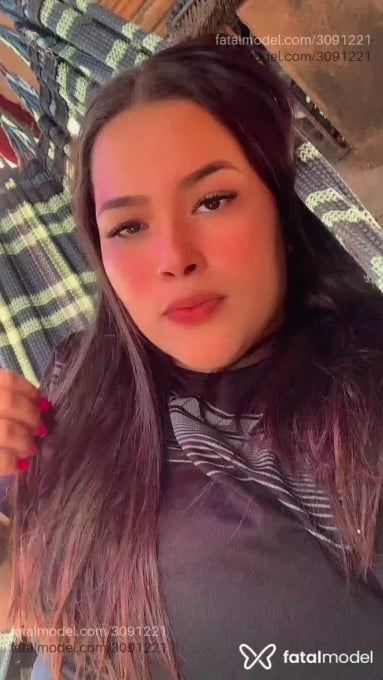 Acompanhante mulher com cabelo castanho de olhos castanhos em Guajará-Mirim Acompanhante mulher com cabelo castanho de olhos castanhos em Guajará-Mirim - Malu
