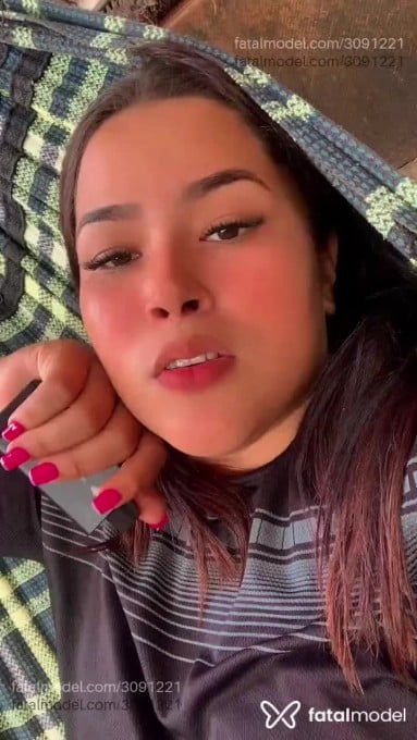 Acompanhante mulher com cabelo castanho de olhos castanhos em Guajará-Mirim Acompanhante mulher com cabelo castanho de olhos castanhos em Guajará-Mirim - Malu