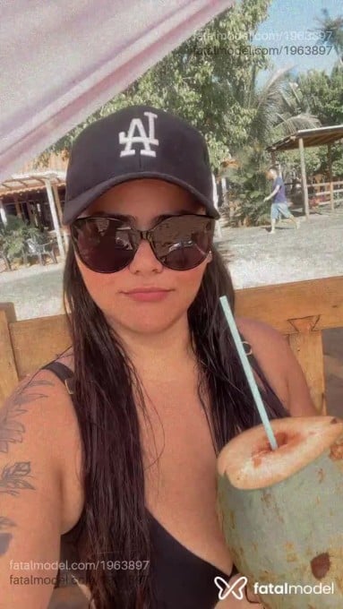 Acompanhante mulher morena (o) de olhos castanhos em Pontes e Lacerda - Silvania