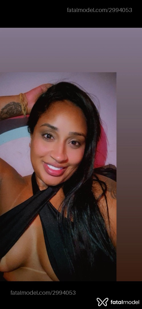 Acompanhante mulher morena (o) de olhos pretos em Mineiros - Natascha Lemos