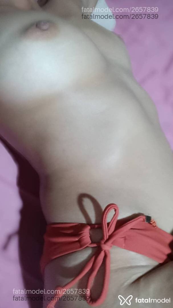 Acompanhante mulher com cabelo castanho de olhos castanhos em Presidente Prudente - Lumah