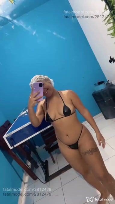 Acompanhante mulher com cabelo castanho de olhos castanhos - Amanda Lopes Acompanhante mulher com cabelo castanho de olhos castanhos - Amanda Lopes