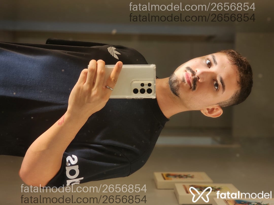 Acompanhante homem morena (o) de olhos castanhos em Fortaleza - Roberto
