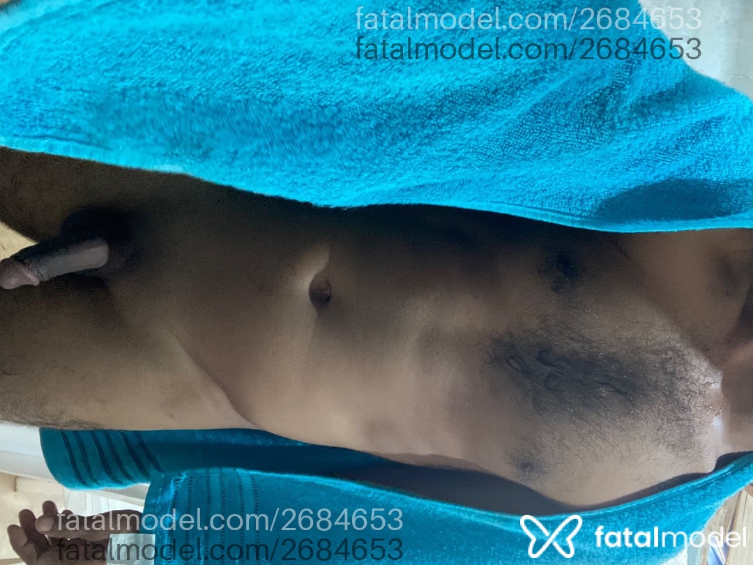 Acompanhante homem morena (o) de olhos pretos em Porto Velho - Felipe Alves