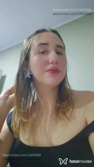 Acompanhante mulher trans com cabelo castanho de olhos mel em Orlândia - Nati Butt