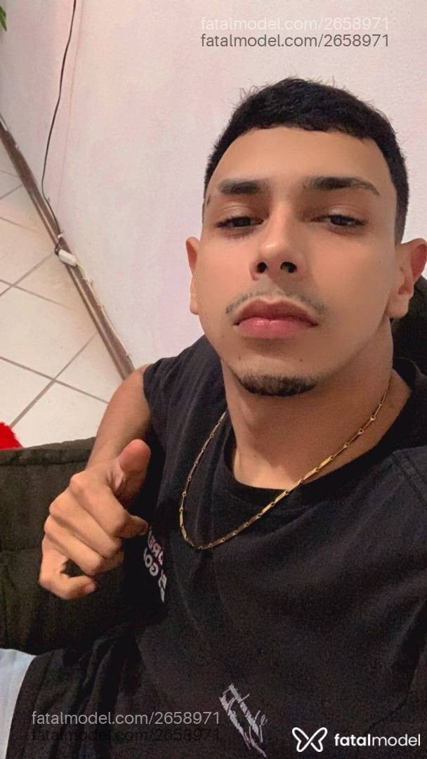 Acompanhante homem morena (o) de olhos pretos em Florianópolis - Fernando