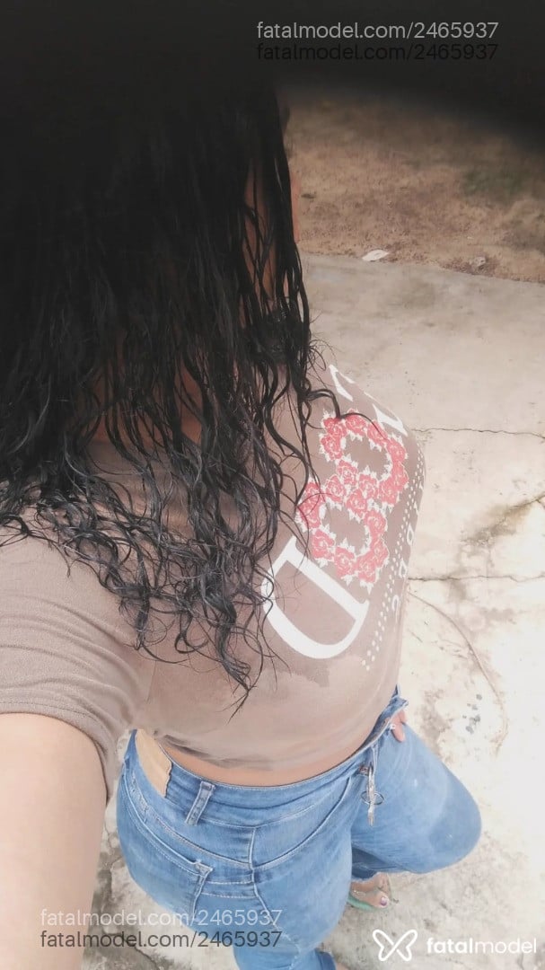Acompanhante homem trans morena (o) de olhos castanhos em Bacabal - Julia Mercê