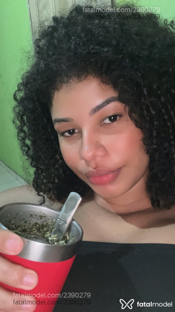 Acompanhante mulher morena (o) de olhos castanhos em Pontes e Lacerda Acompanhante mulher morena (o) de olhos castanhos em Pontes e Lacerda - Jessica
