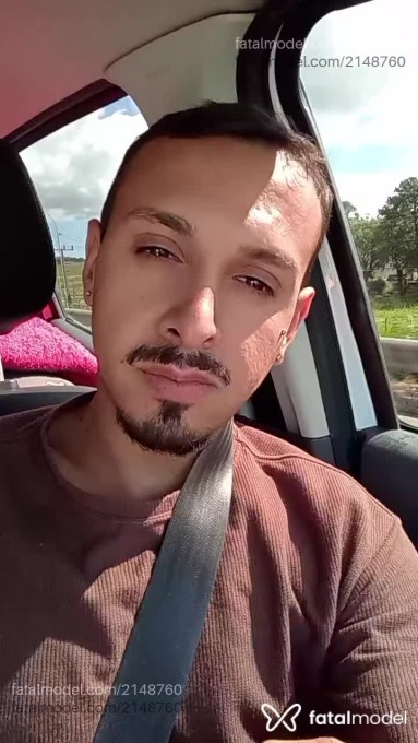 Acompanhante homem com cabelo castanho de olhos castanhos - Eduardo Acompanhante homem com cabelo castanho de olhos castanhos - Eduardo
