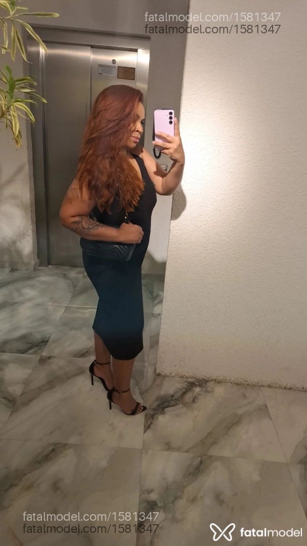 Acompanhante mulher morena (o) de olhos pretos em Curitiba - Liz Camargo
