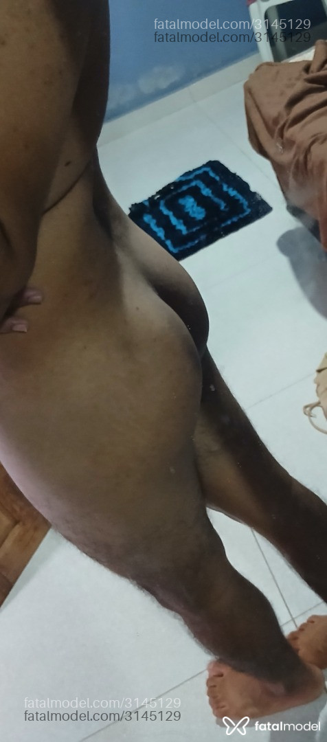 Acompanhante homem morena (o) de olhos pretos em Boa Vista - Berggg