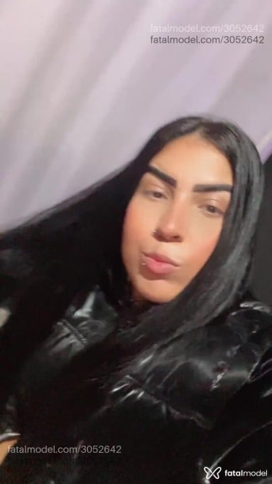 Acompanhante mulher morena (o) de olhos castanhos em Macaé - Julia