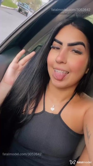 Acompanhante mulher morena (o) de olhos castanhos em Macaé - Julia