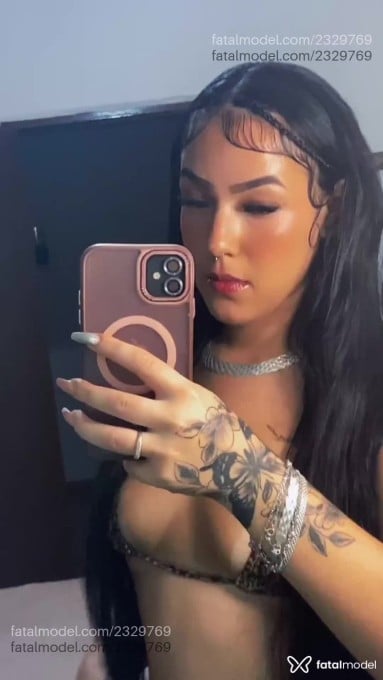 Acompanhante mulher morena (o) de olhos castanhos em Araxá - Ruby Elisa