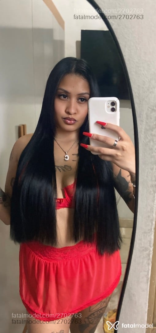 Acompanhante mulher morena (o) de olhos castanhos em São Gotardo Acompanhante mulher morena (o) de olhos castanhos em São Gotardo - Eduarda Carolina