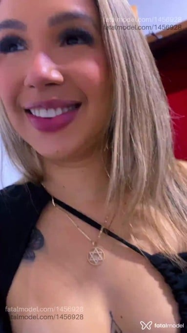 Acompanhante mulher loira (o) de olhos castanhos em Bauru - Patty