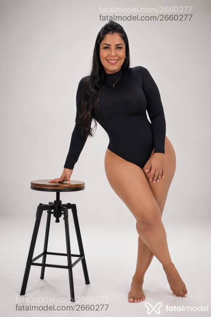 Acompanhante mulher morena (o) de olhos castanhos - Gisele