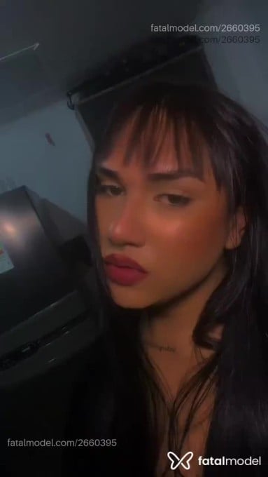 Acompanhante mulher trans morena (o) de olhos pretos em Rio de Janeiro - Ariel