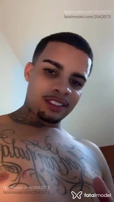 Acompanhante homem morena (o) de olhos pretos em Belo Horizonte - Júnior Duat