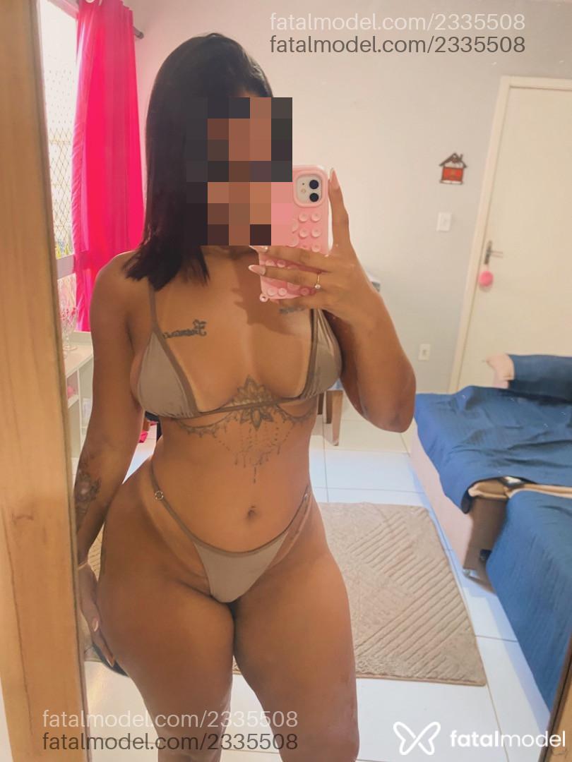 Acompanhante mulher com cabelo castanho de olhos castanhos em Arapiraca Acompanhante mulher com cabelo castanho de olhos castanhos em Arapiraca - Bruna
