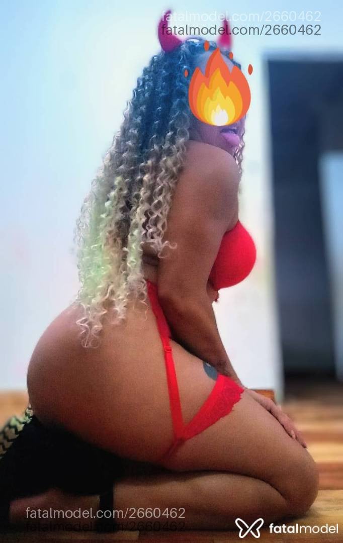 Acompanhante mulher loira (o) de olhos castanhos em Itu - Laiany