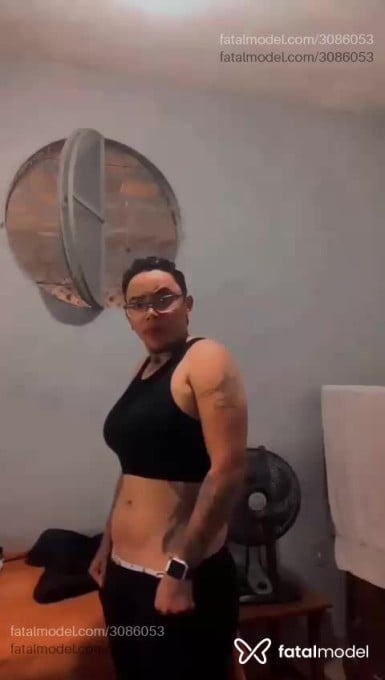 Acompanhante homem trans com cabelo castanho de olhos castanhos em Saquarema - Kaique Guerra