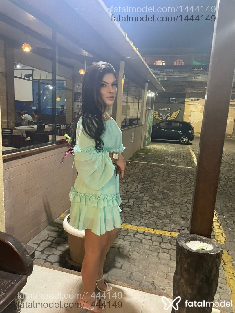 Acompanhante mulher trans morena (o) de olhos castanhos em Salvador - Sabrina Rodrigues