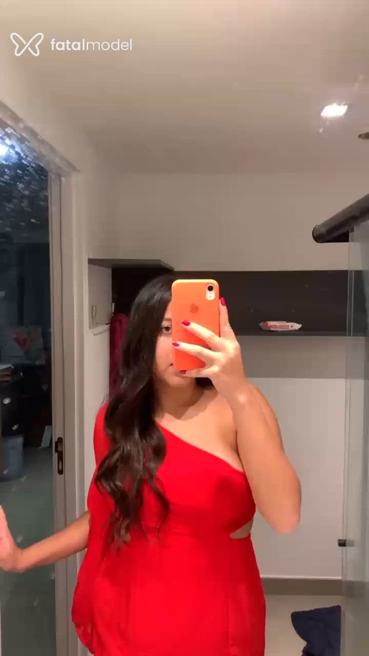 Acompanhante mulher morena (o) de olhos castanhos em São Paulo Acompanhante mulher morena (o) de olhos castanhos em São Paulo - Luiza Luder