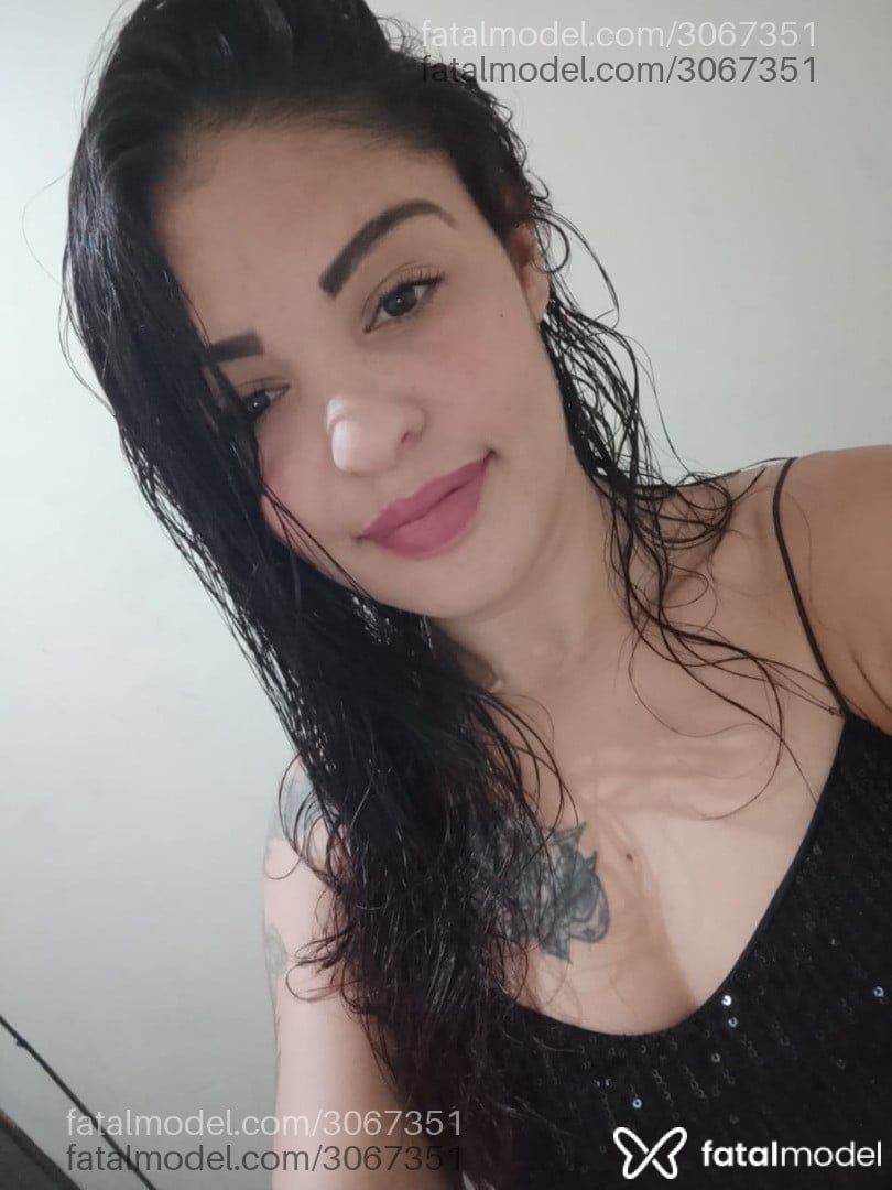 Acompanhante mulher com cabelo castanho de olhos castanhos em Feliz Acompanhante mulher com cabelo castanho de olhos castanhos em Feliz - Sofia Santos