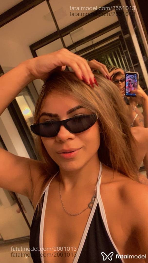 Acompanhante mulher morena (o) de olhos pretos - Mayaaa