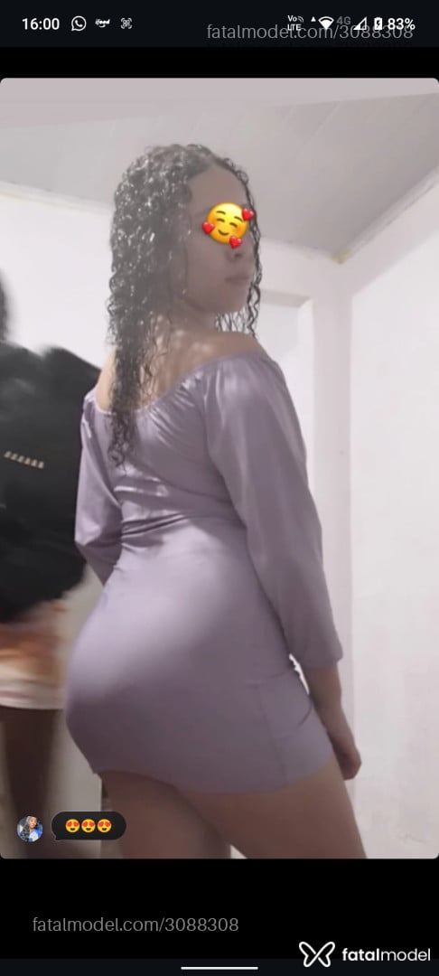 Acompanhante mulher com cabelo castanho de olhos castanhos em Volta Redonda Acompanhante mulher com cabelo castanho de olhos castanhos em Volta Redonda - Sthefany