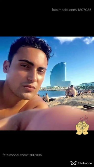 Acompanhante homem com cabelo castanho de olhos castanhos - Miguel Acompanhante homem com cabelo castanho de olhos castanhos - Miguel
