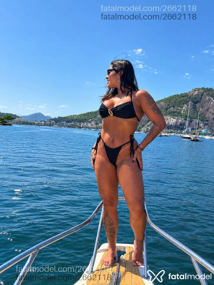 Acompanhante mulher morena (o) de olhos castanhos - Geovana Santos