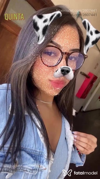Acompanhante mulher morena (o) de olhos pretos em São Paulo Acompanhante mulher morena (o) de olhos pretos em São Paulo - Yasmin Dantas