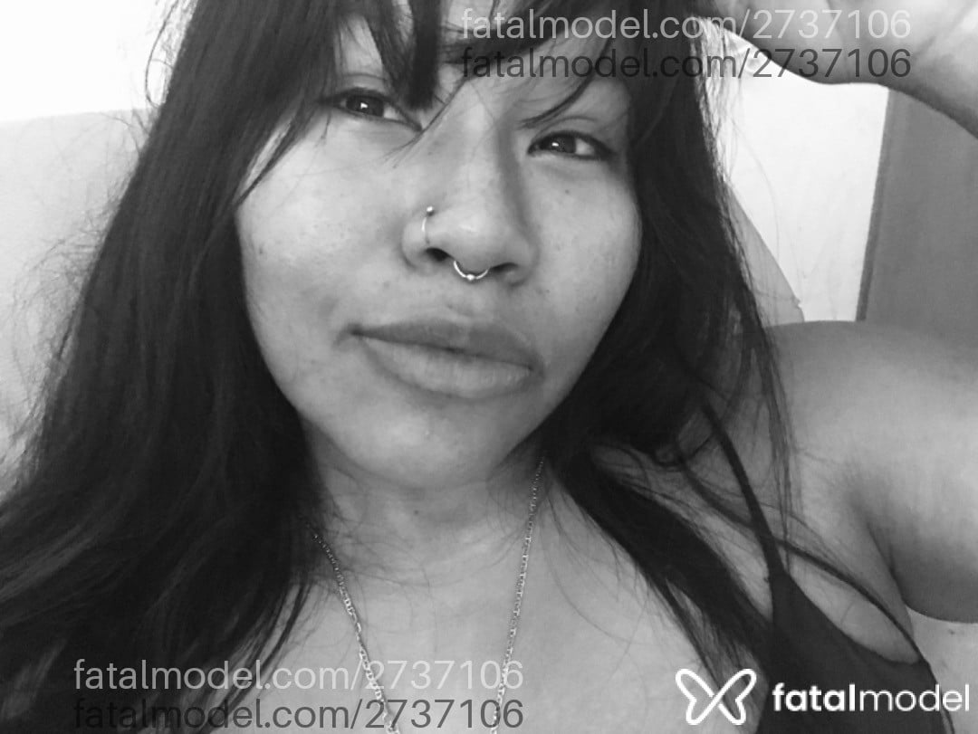 Acompanhante mulher morena (o) de olhos pretos em Santos - Inarah