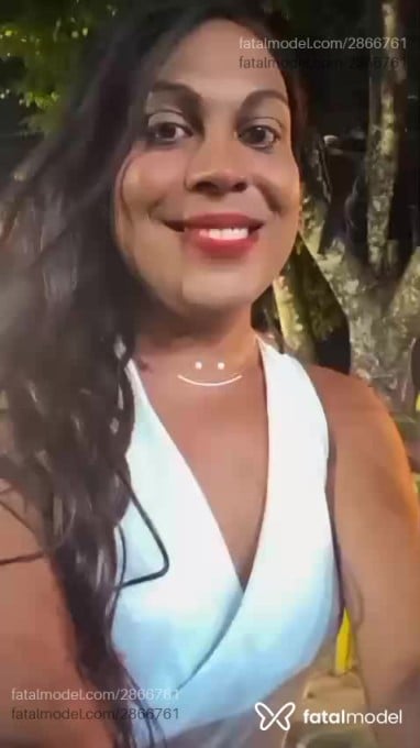 Acompanhante mulher trans morena (o) de olhos pretos em Alhandra Acompanhante mulher trans morena (o) de olhos pretos em Alhandra - Bonecatrans